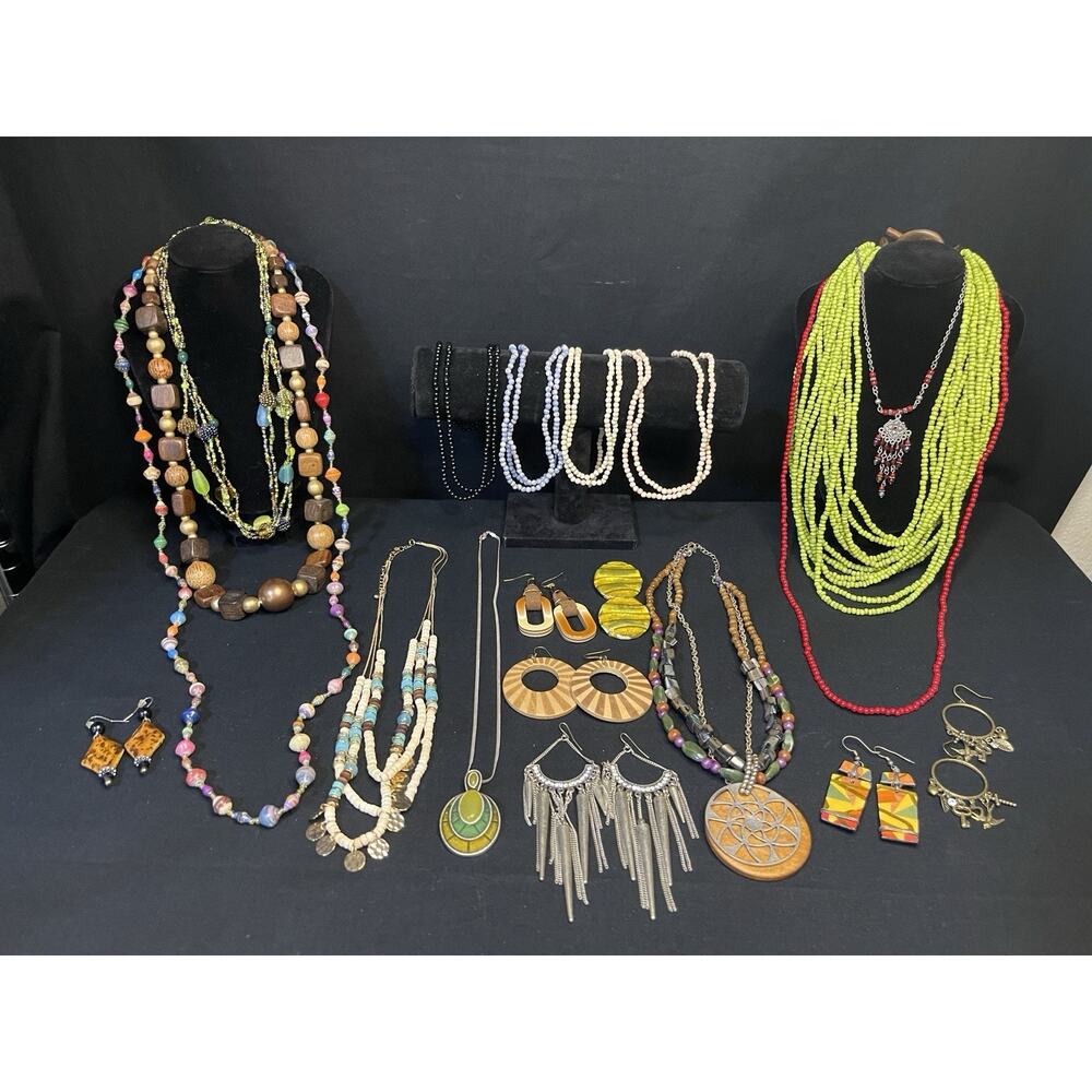 Vintage To Now Boho Costume Jewelry 20 Lot Necklace Earrings Hippie